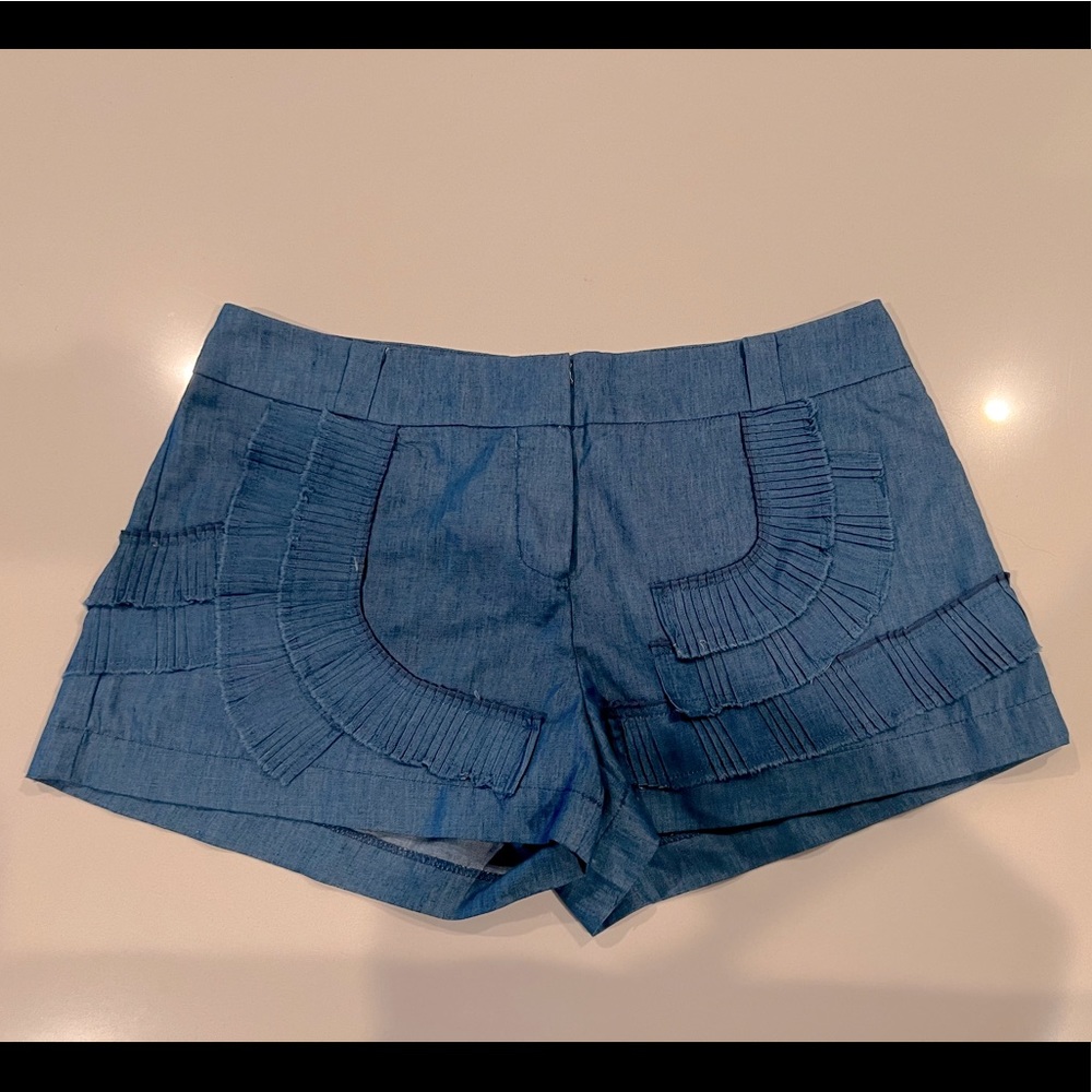 Gracia / Apricot Lane Denim Accordion Ruffle Short NWT L